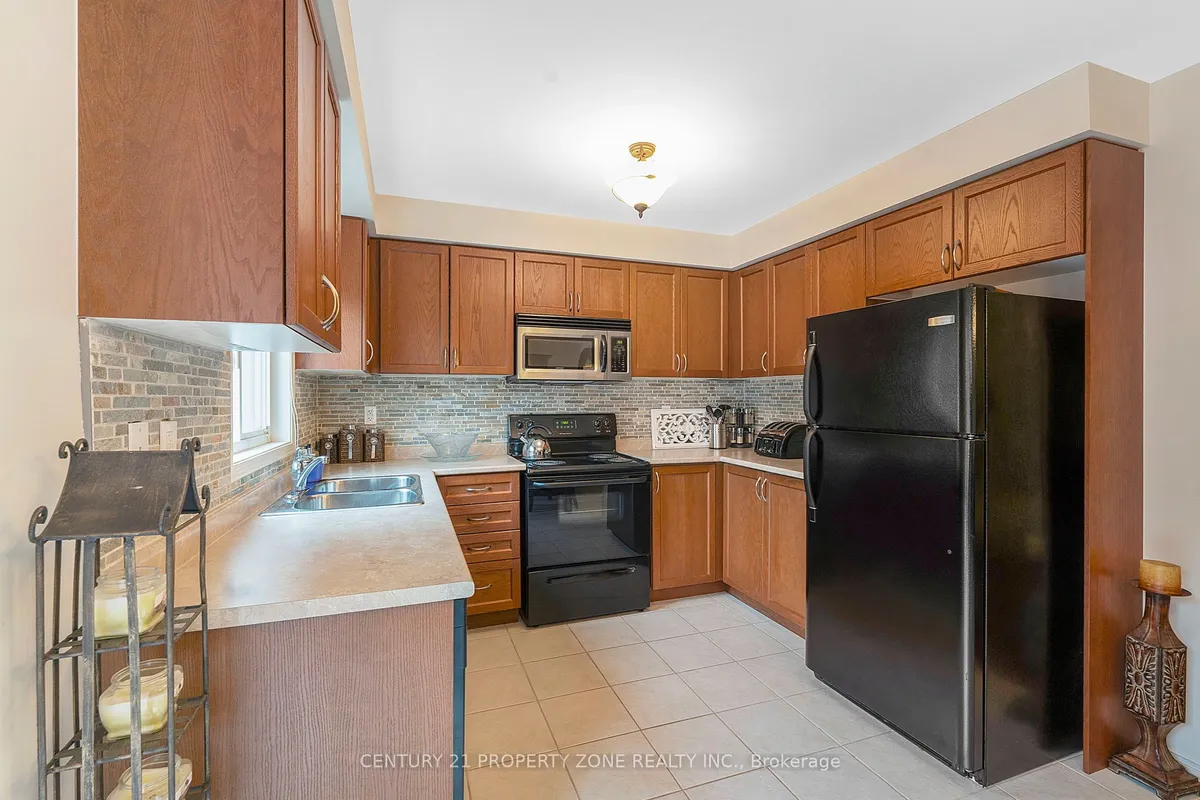 83 Spicebush Terrace, ON L6X 0J5