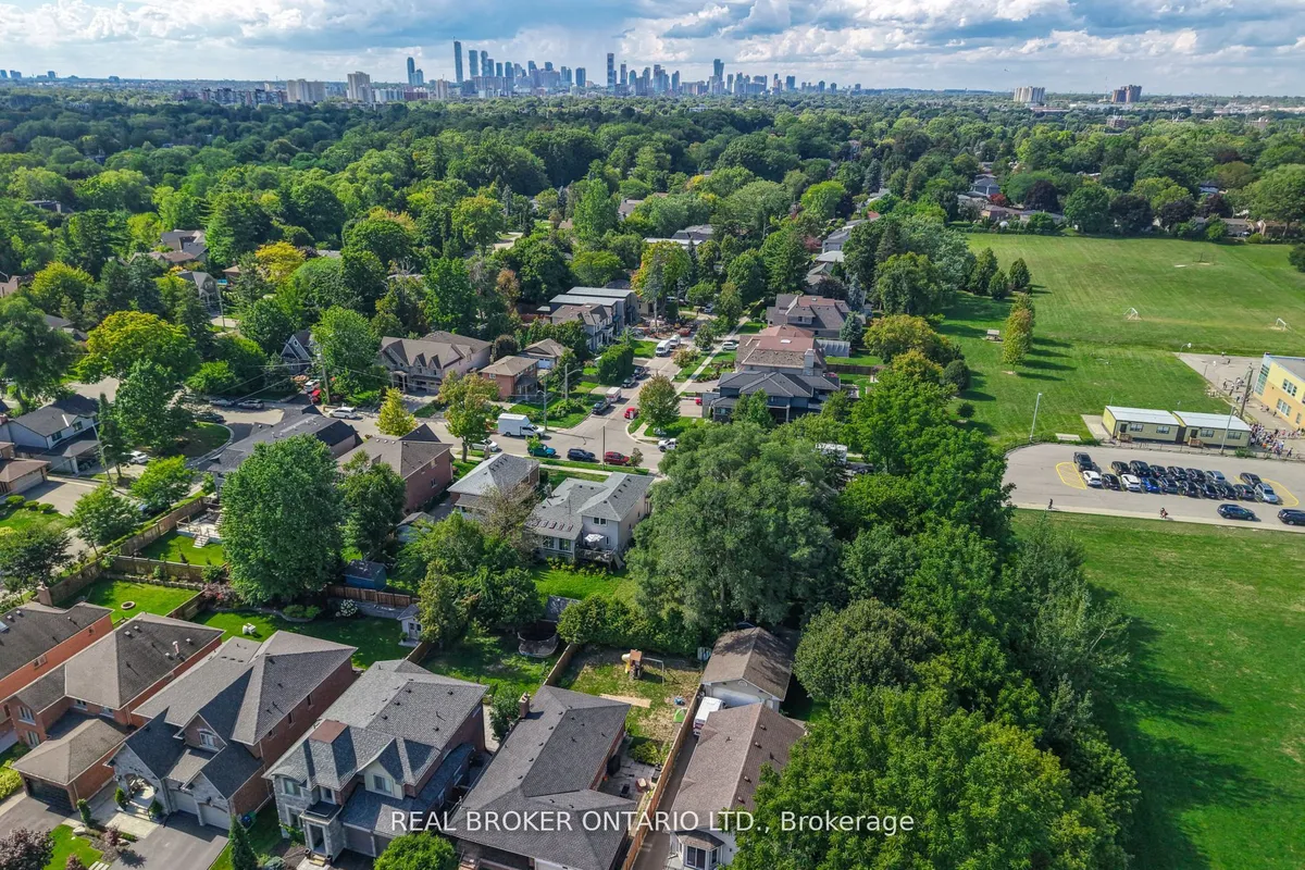 446 Orano Avenue, ON L5G 2B9