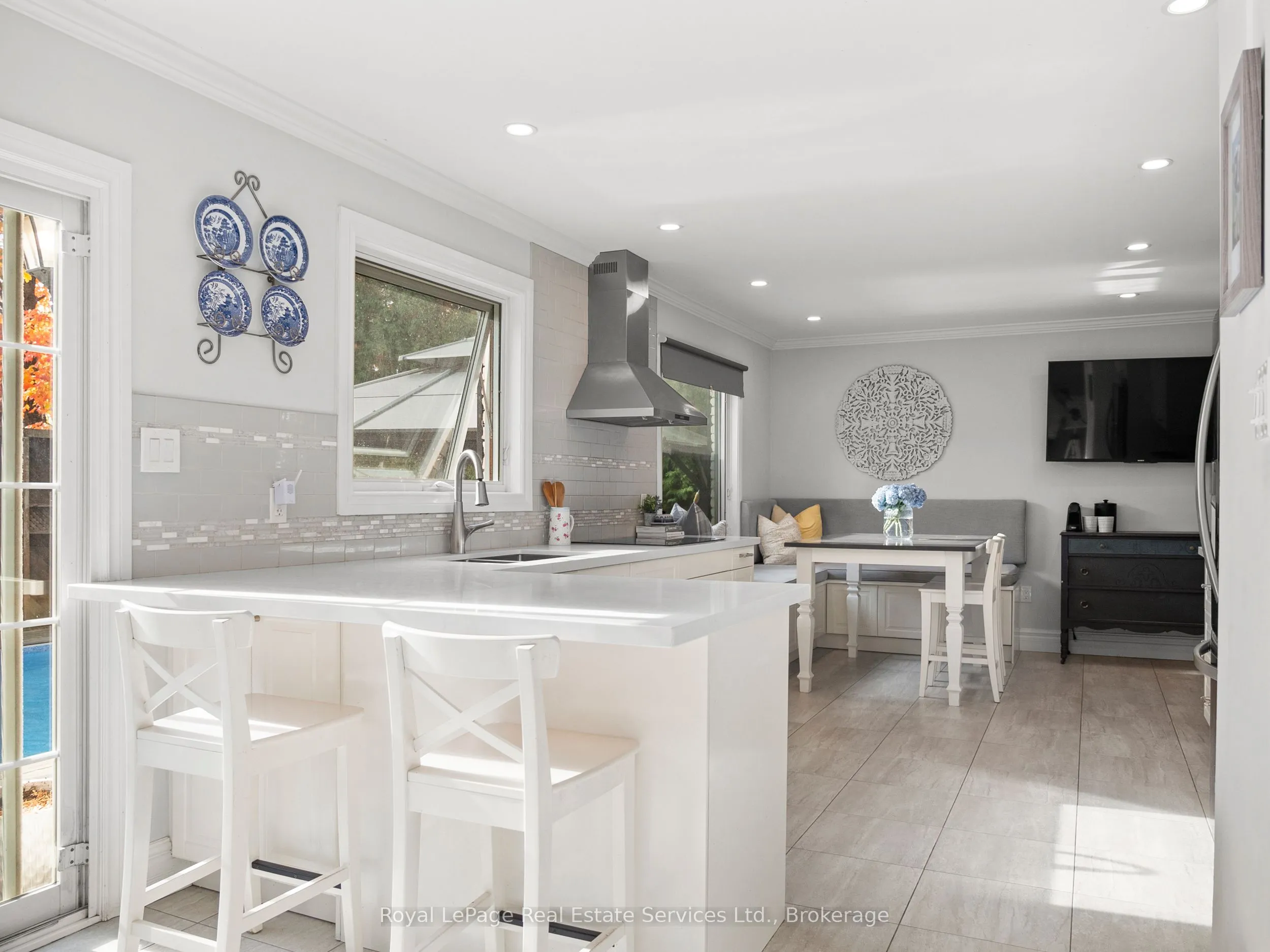 2480 Waterford Street, ON L6L 5E6