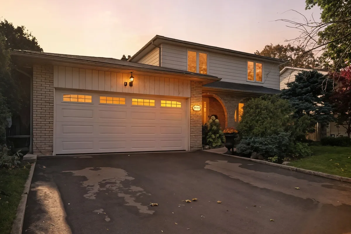 2480 Waterford Street, ON L6L 5E6