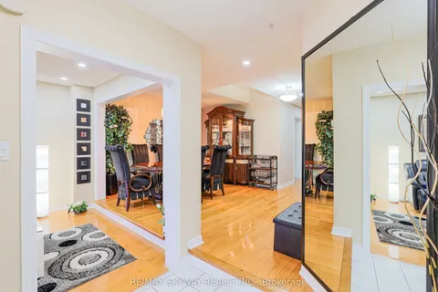 118 Leeward Drive, ON L6S 5V9