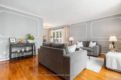 1469 Hillgrove Road, ON L5J 3M2