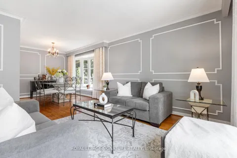 1469 Hillgrove Road, ON L5J 3M2