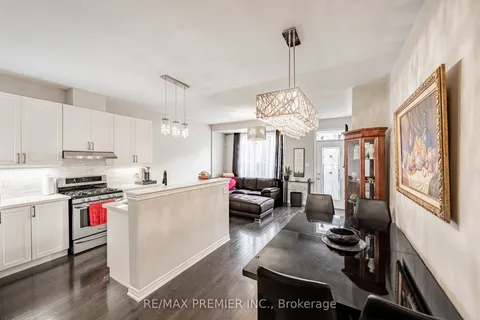 935 Transom Crescent, ON L9T 8K4