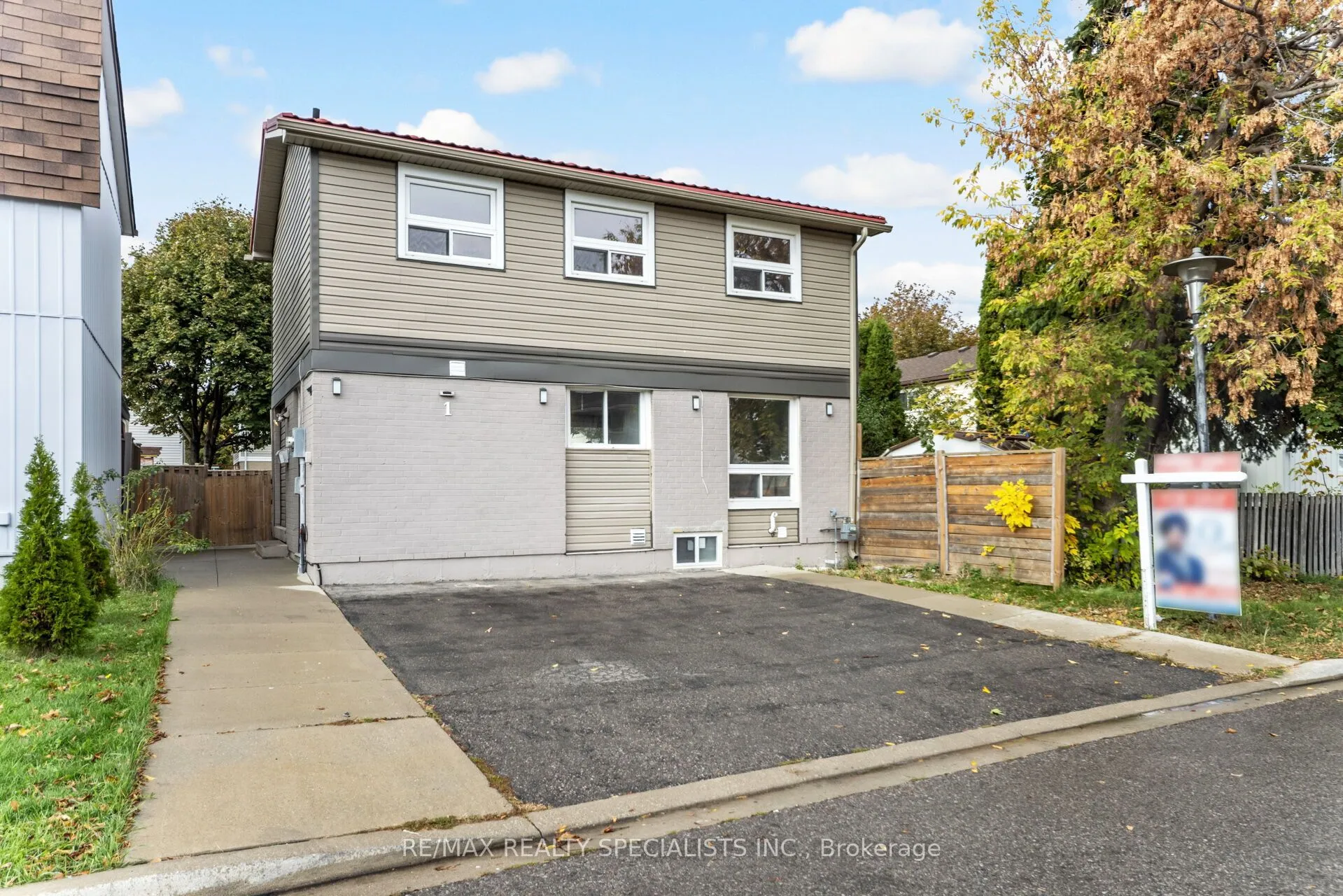 1 Golden Gate Drive, ON L6S 2K5