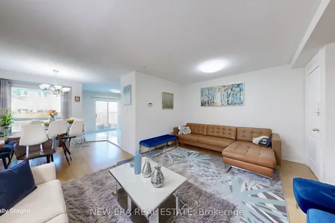 624 Rossellini Drive, ON L5W 1M3