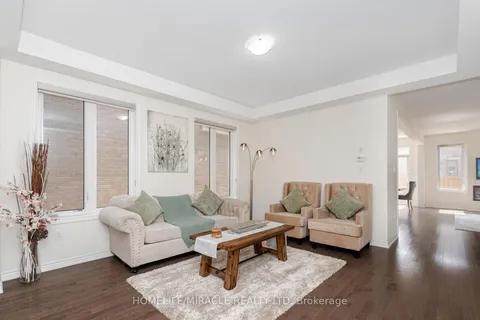 7 Aldenham Street, ON L6X 5S2