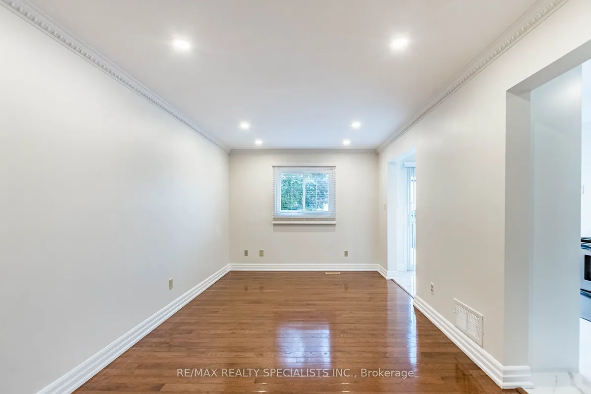 3466 Nighthawk Trail, ON L5N 6G3