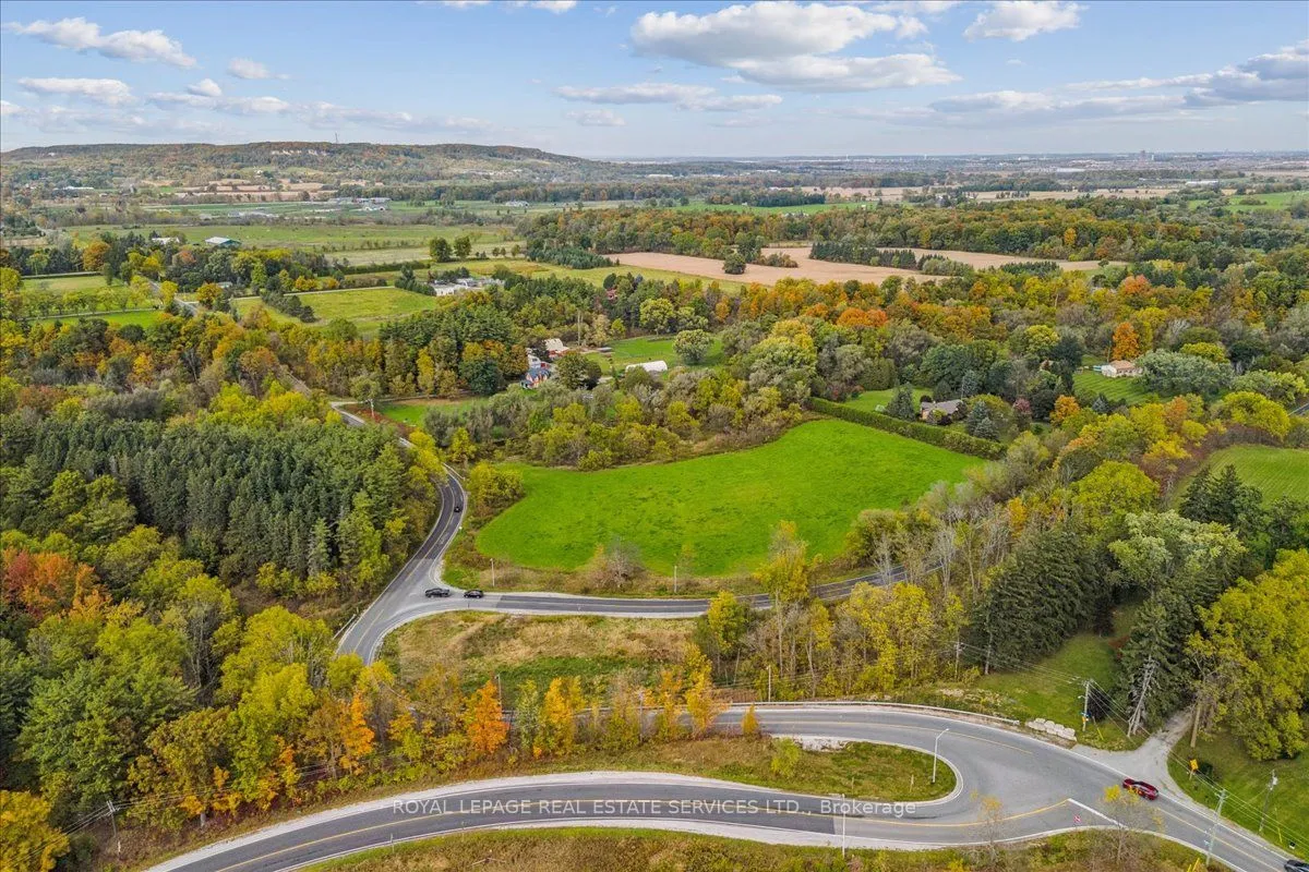 9 Walkers Line, ON L7M 4G1