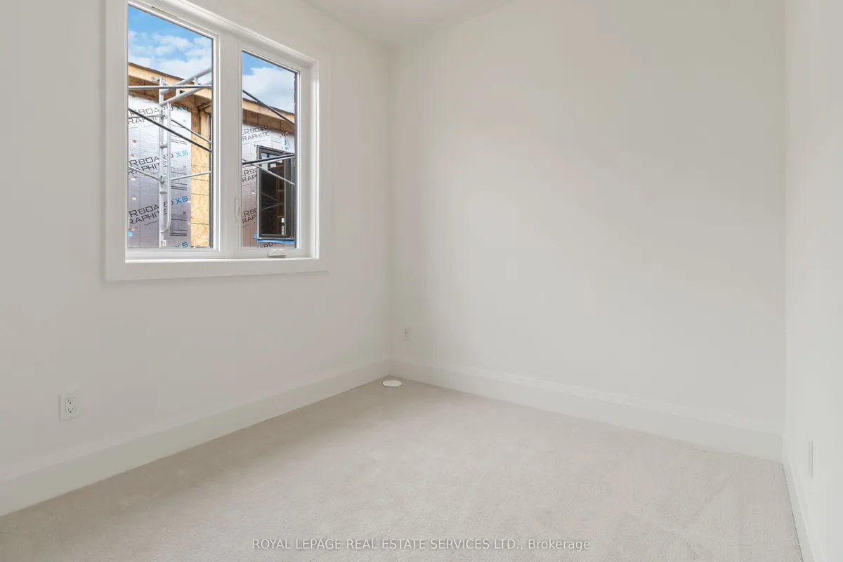 3303 Taha Gardens, ON L6M 5R9