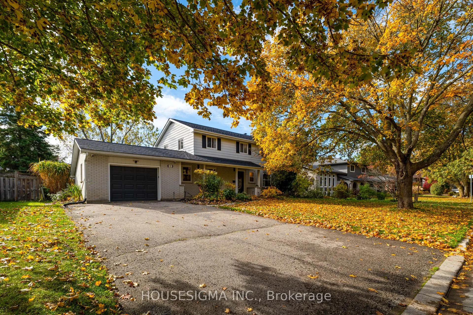 32 Glenforest Road, ON L9W 1A5