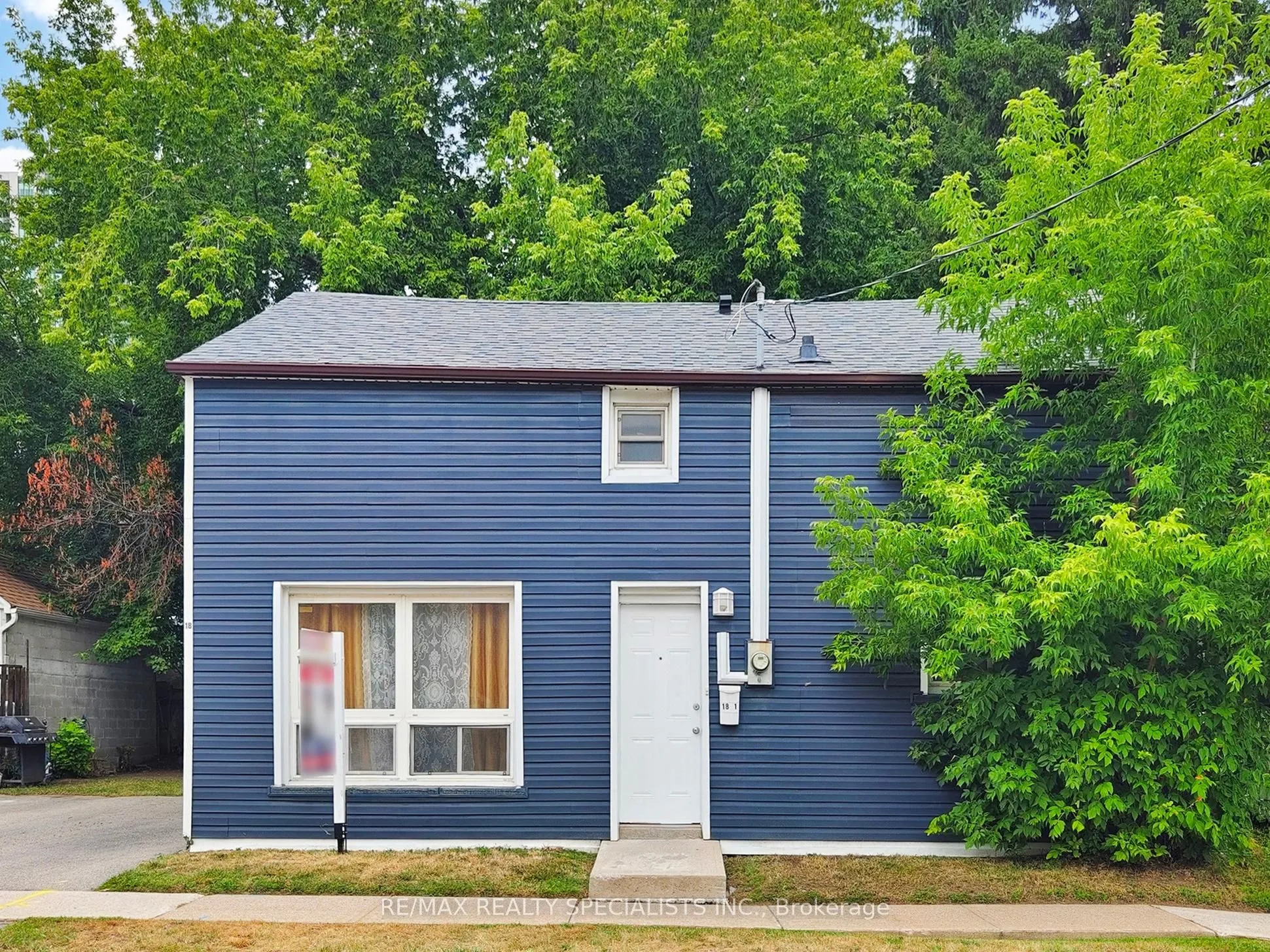 18 Mary Street, ON L6W 2R1