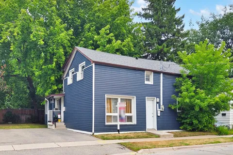 18 Mary Street, ON L6W 2R1