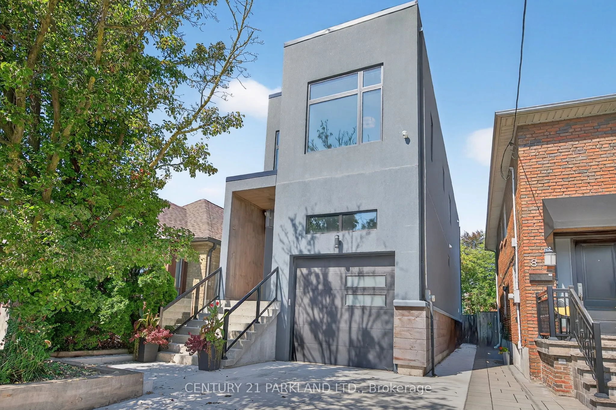 10 Rexford Road, ON M6S 2M3