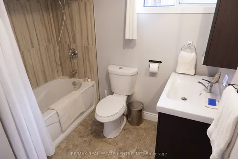 452 Delrex Boulevard, ON L7G 4J2