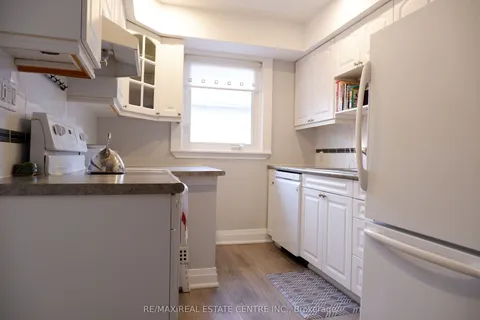 452 Delrex Boulevard, ON L7G 4J2