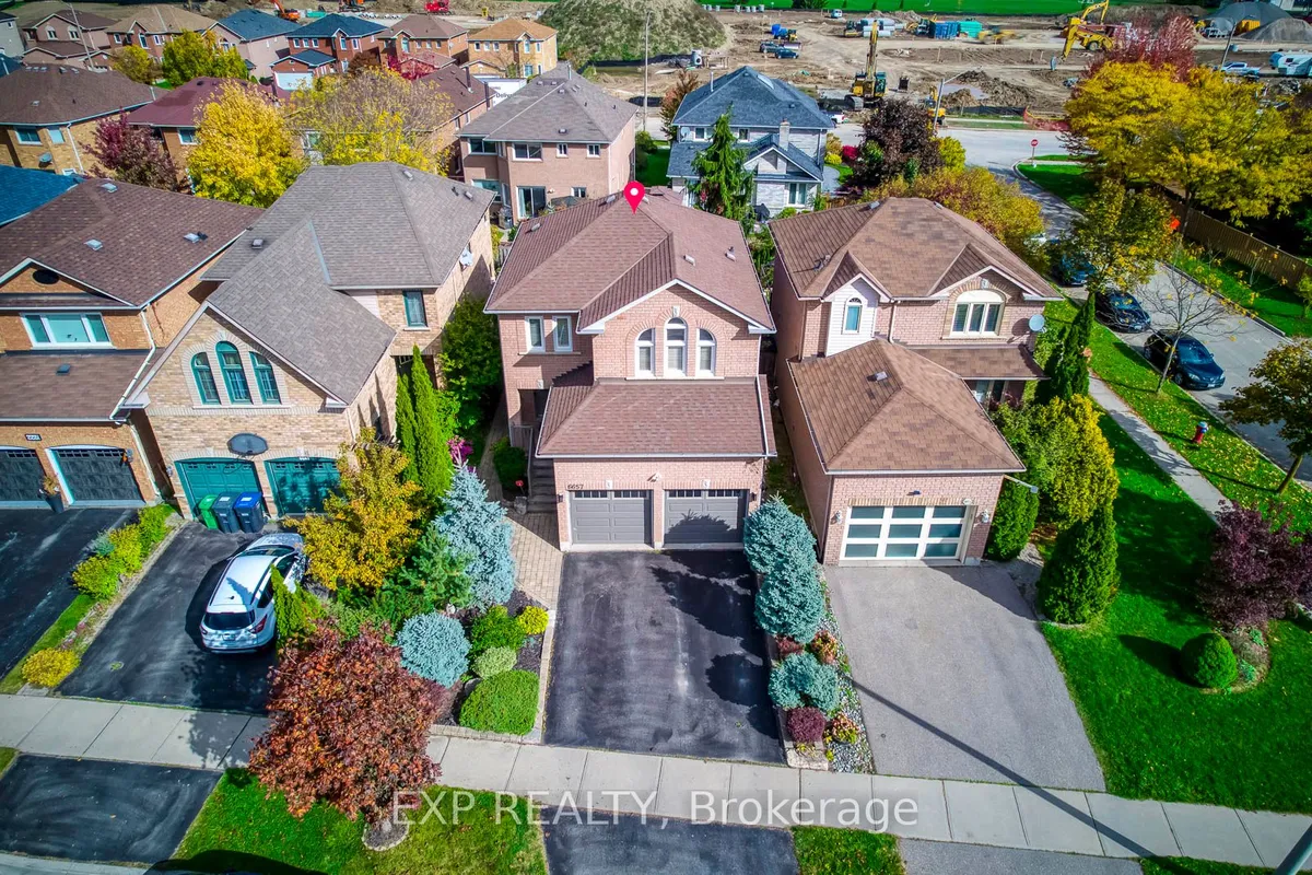 6657 Meteor Court, ON L5N 7H9