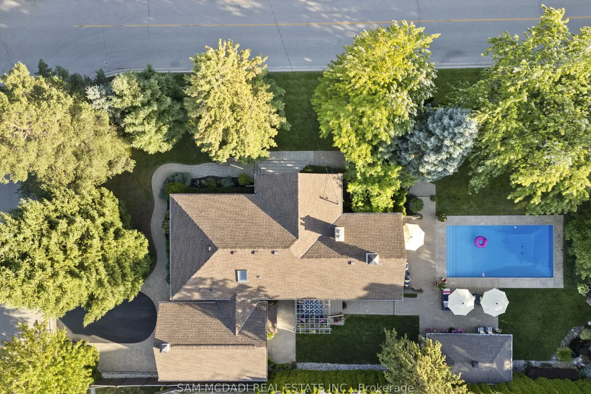 1522 Glenhill Crescent, ON L5H 3C5