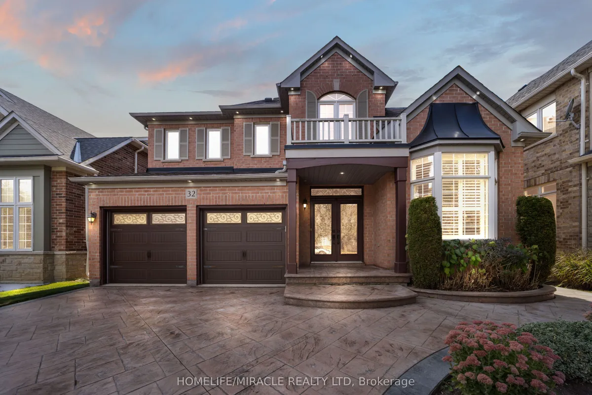 32 Xavier Court, ON L6Y 5S1