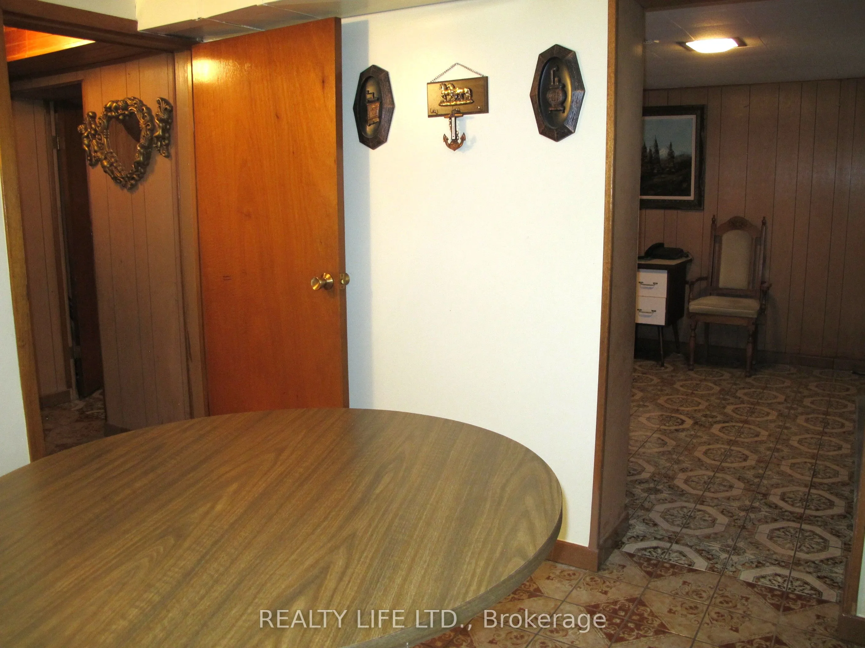 Detached living room at 4 Rosalie Avenue Toronto