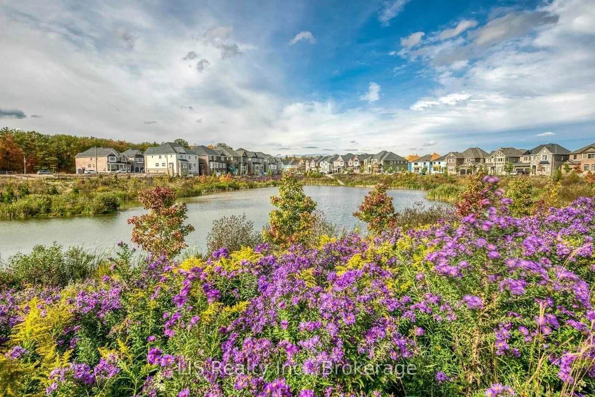 3294 Charles Biggar Drive, ON L6M 1P7