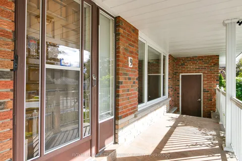 9 Larchmere Avenue, ON M9L 2N2