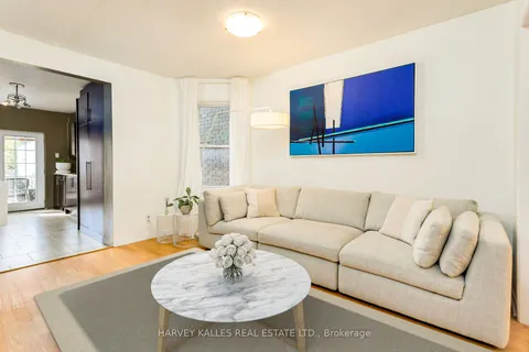 380A Westmoreland Avenue, ON M6H 3A7