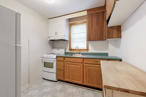 30 Thirtieth Street, ON M8W 3B6