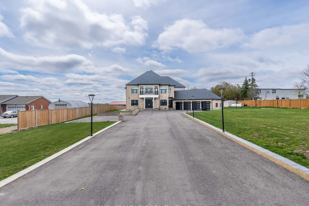 11086 Winston Churchill Boulevard, ON L7G 4S7