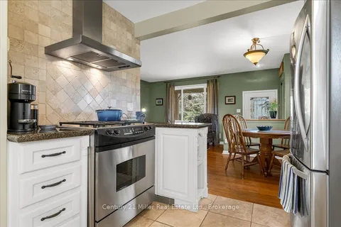 1504 Bridge Road, ON L6L 2E3