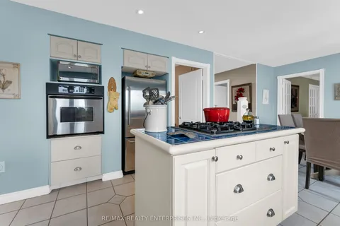 767 Mayfield Road, ON L7A 0C5