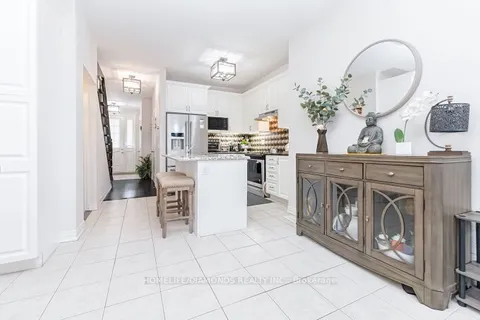 4 FOLIAGE Drive, ON L7A 4M6