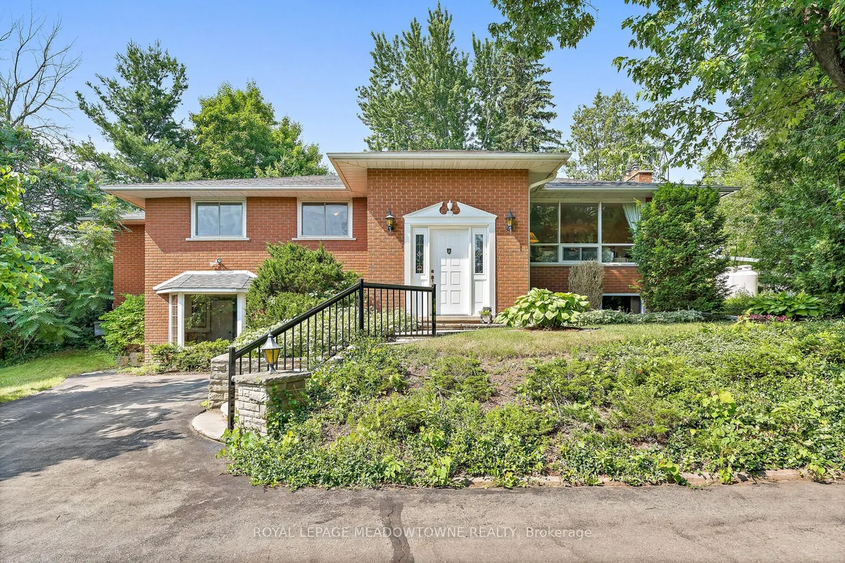 12506 Eighth Line, ON L7G 4S4