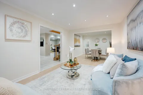 111 Letty Avenue, ON L6Y 5E1