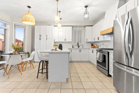 23 Sea Lion Road, ON L6V 4P8