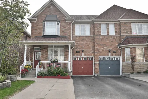 4717 Colombo Crescent, ON L5M 7R3