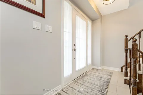 58 Boyces Creek Court, ON L7C 3S3