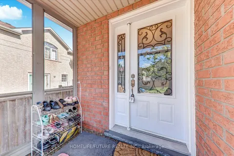 69 Heatherdale Drive, ON L7A 2H4