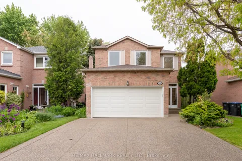 1309 Sweetbirch Court, ON L5C 3R4