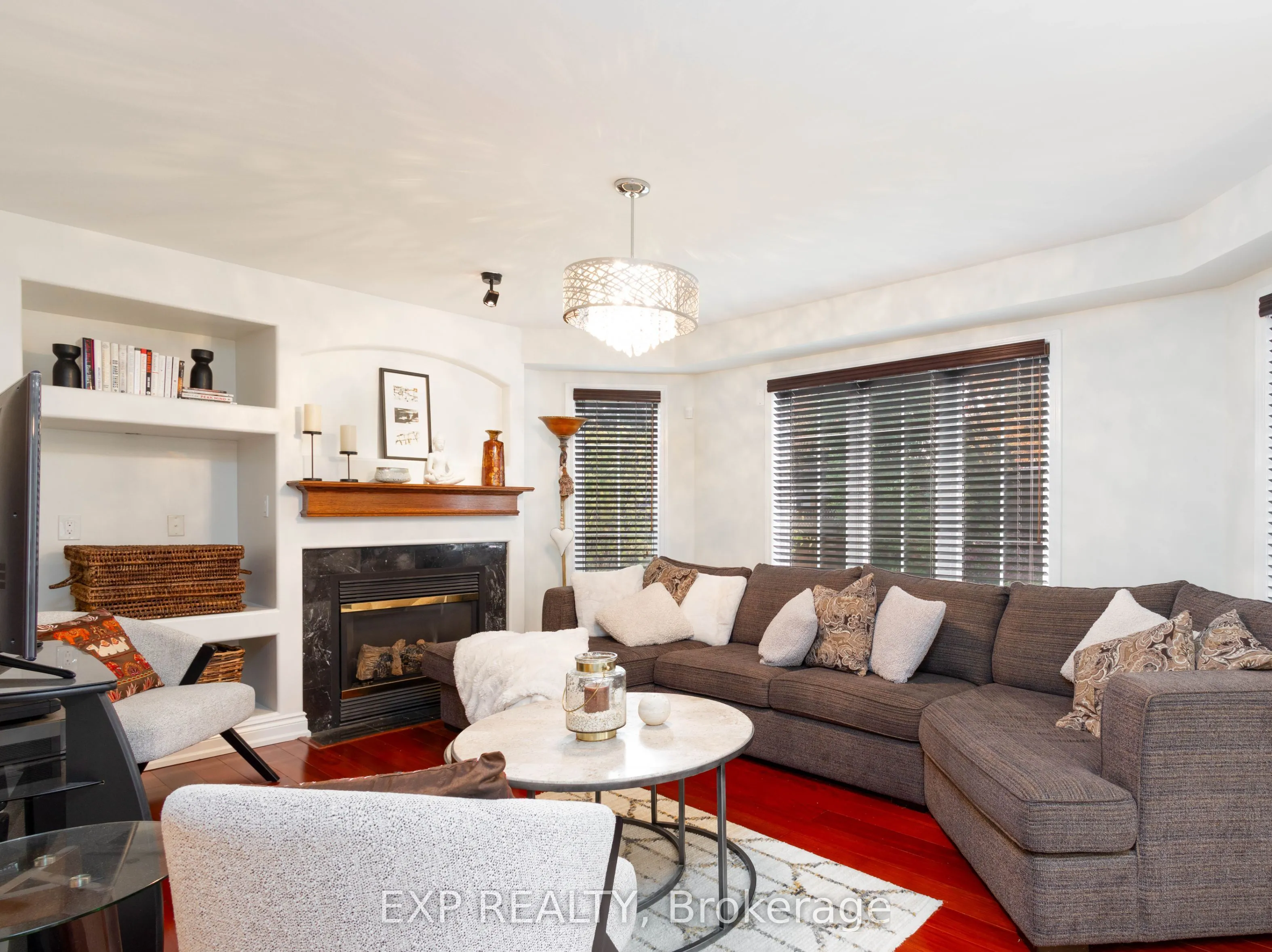 32 Fireside Drive, ON L7A 1P2