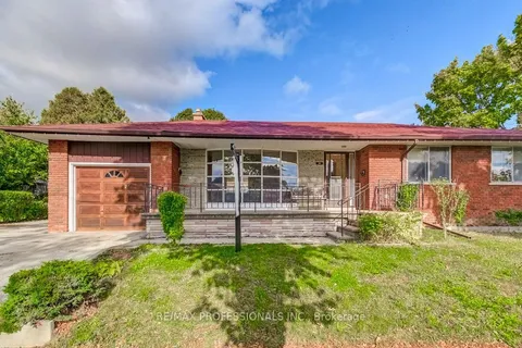 30 Renault Crescent, ON M9P 1J3