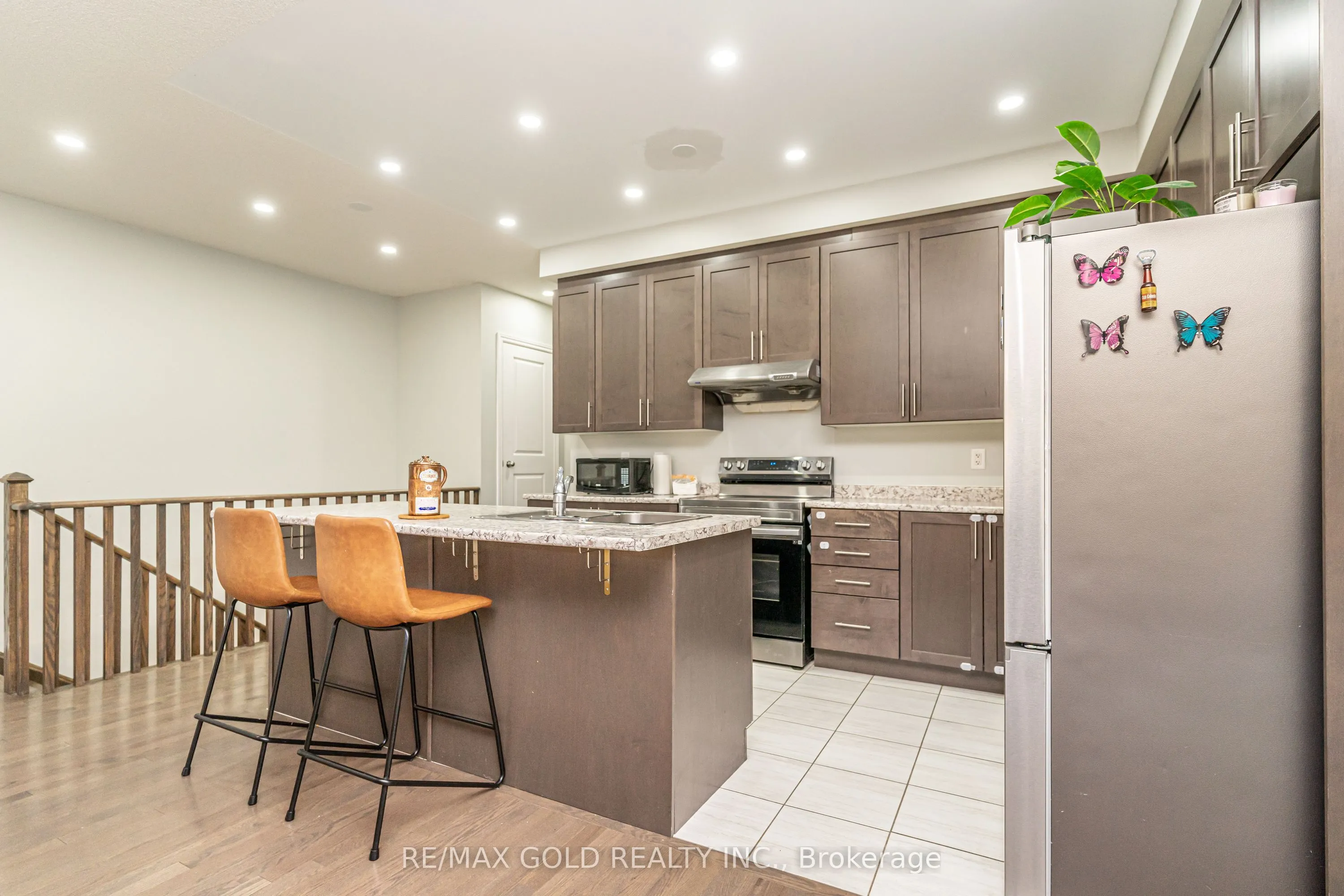 26 Arrowview Drive, ON L7A 5H7