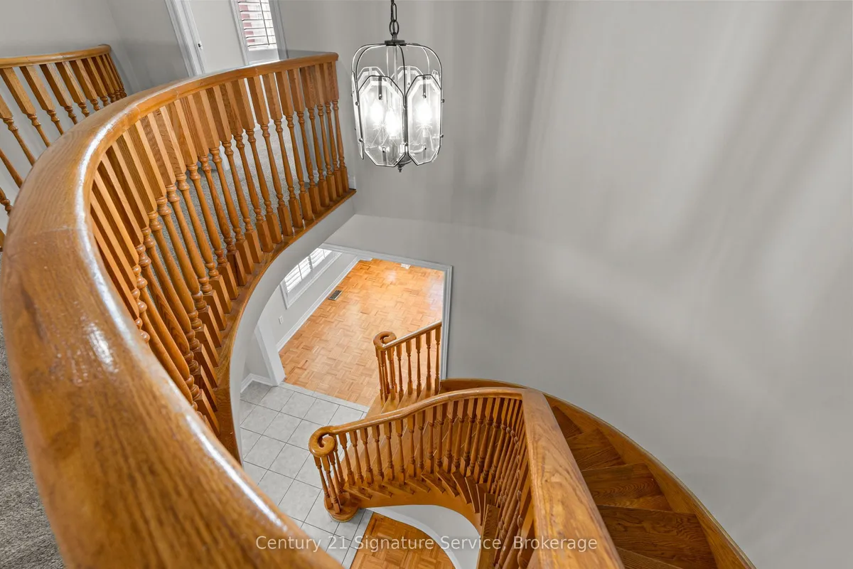 54 Millhouse Mews, ON L6Y 5J8