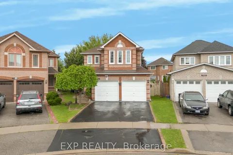 7159 Spyglass Crescent, ON L5N 7H3