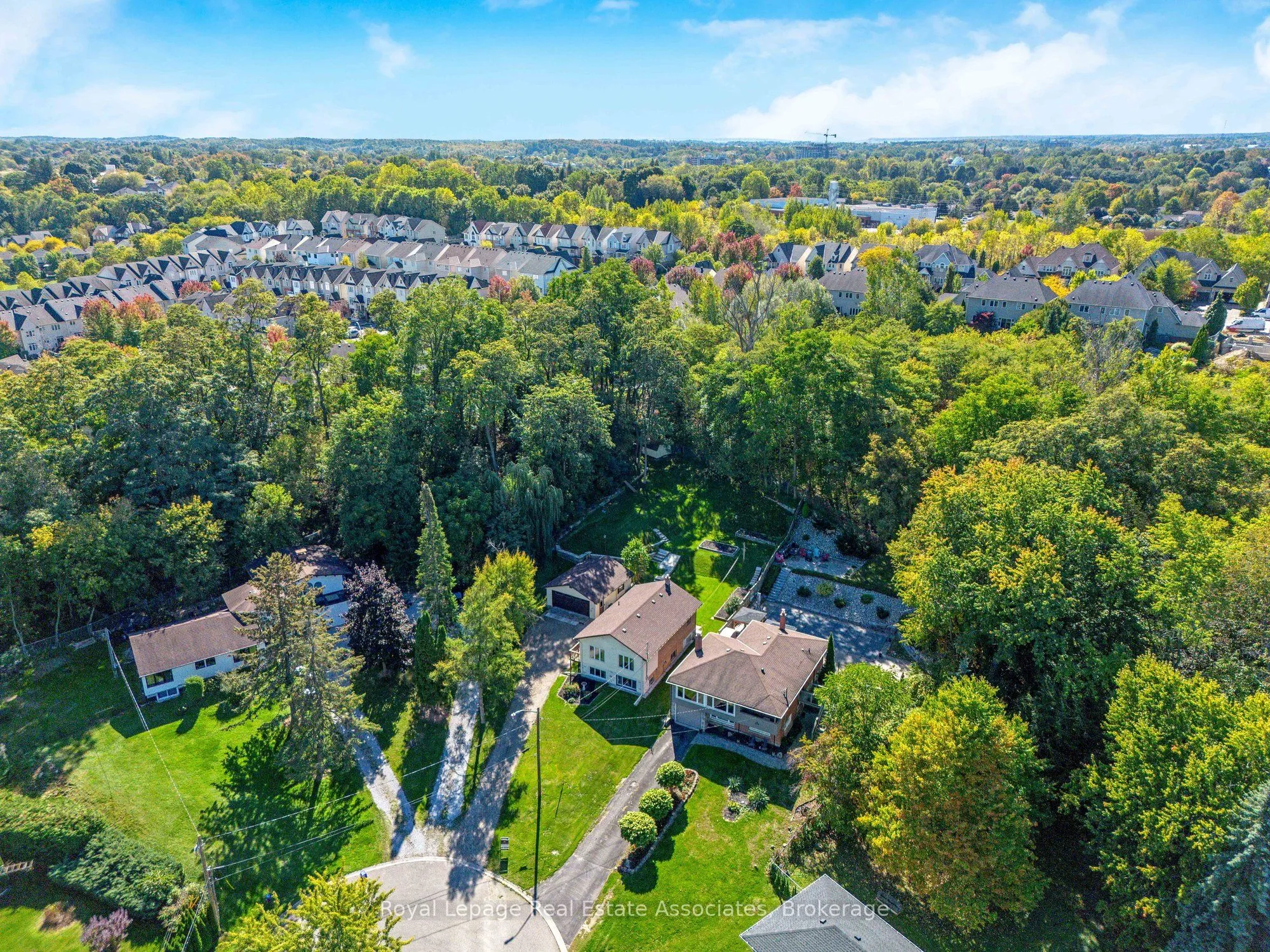 116 Park Street, ON L7G 2V4