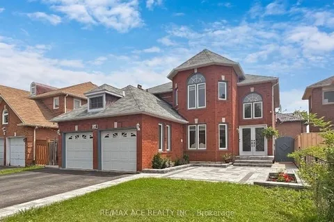 26 Brownridge Court, ON L6W 4L4