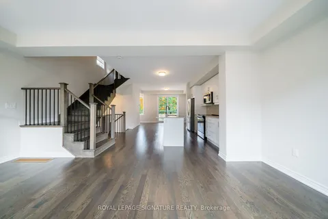 13 Folcroft Street, ON L6Y 0B6