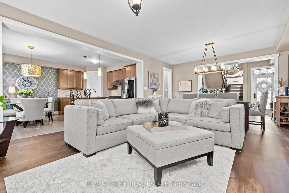 27 Arkwright Drive, ON L7A 0V2