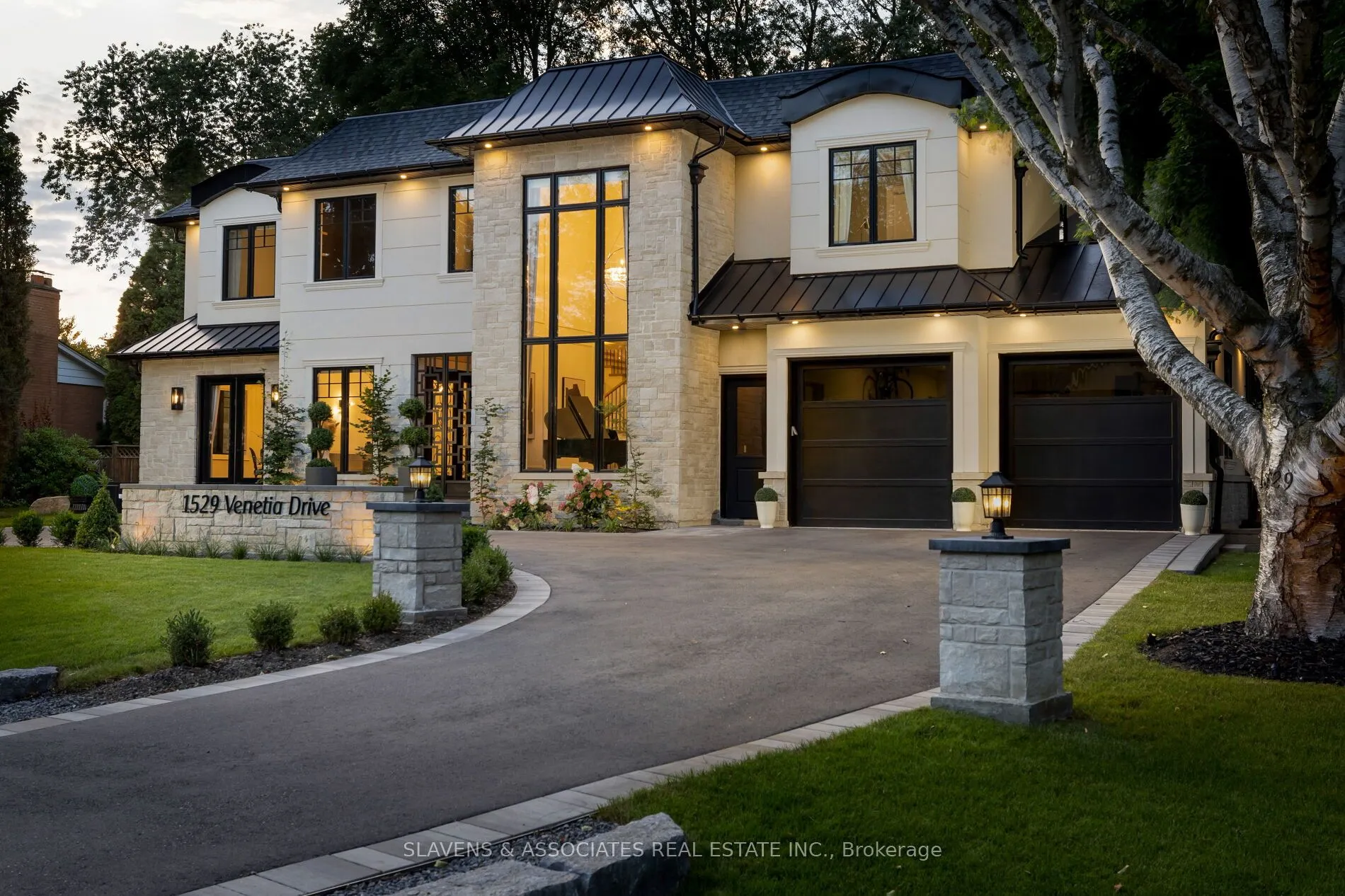 1529 Venetia Drive, ON L6L 1K8