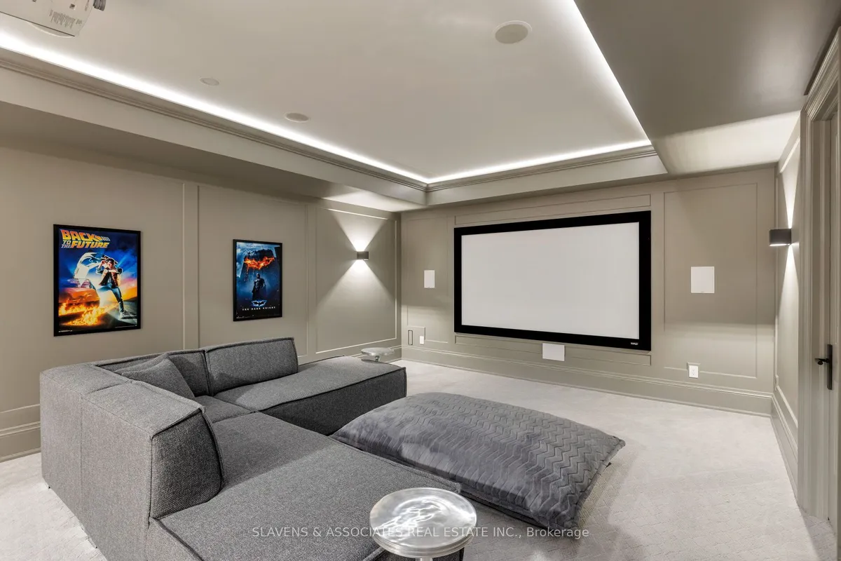 1529 Venetia Drive, ON L6L 1K8